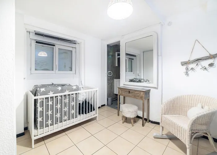 Maison Type Canetoise Prox * 卡内